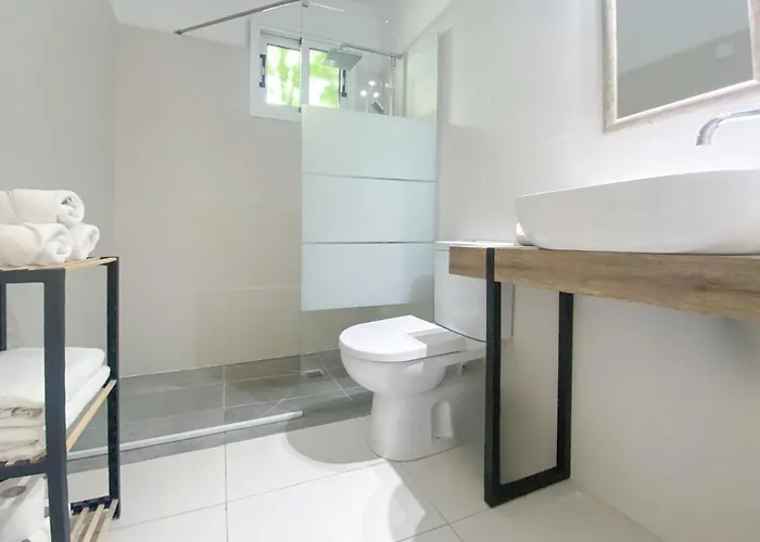 Phaedrus Living: Seaview Luxury Flat Athina Grenada Paphos