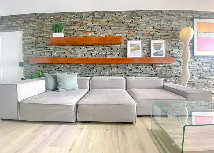 Phaedrus Living: Seaview Luxury Flat Athina Grenada Lägenhet